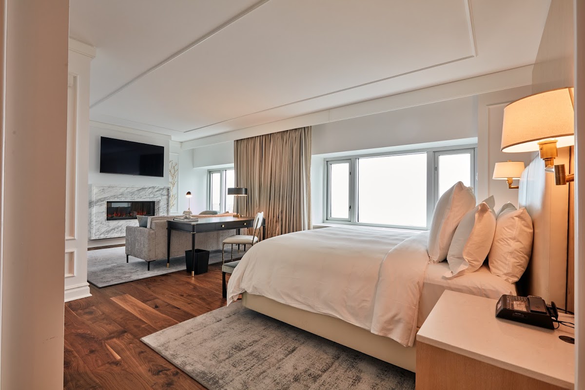 Four Seasons Hotel Chicago