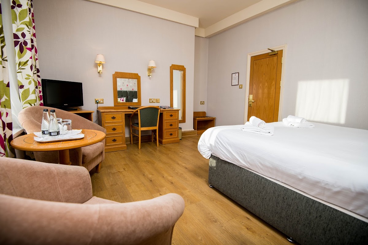 Ivy Bush Royal Hotel by Compass Hospitality photo 3