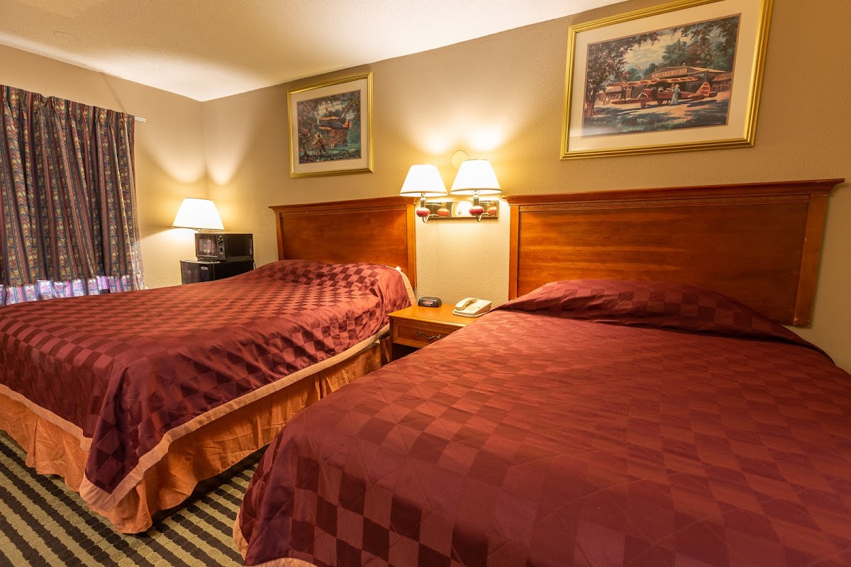 America's Best Inn Eureka photo 2