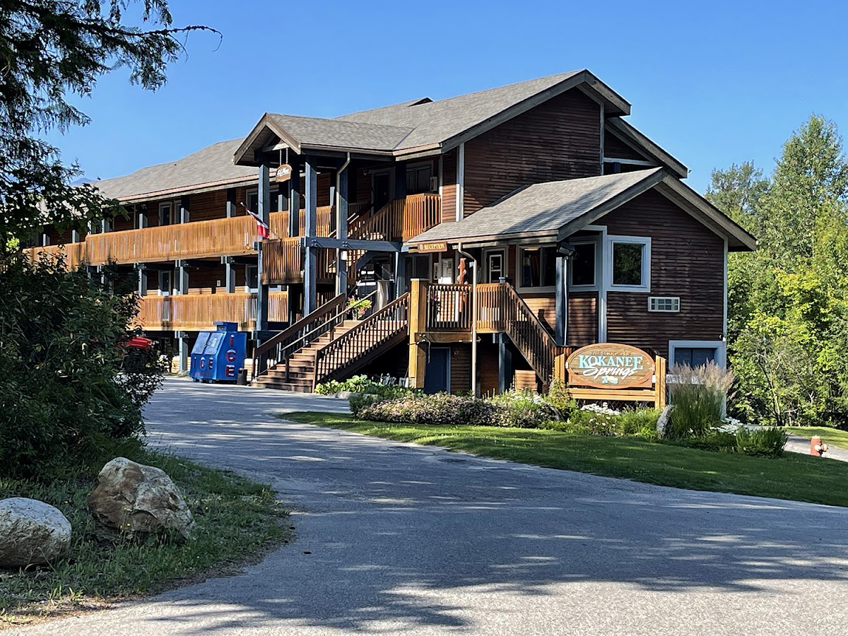 Kokanee Springs Resort By Pinnacle Lifestyles