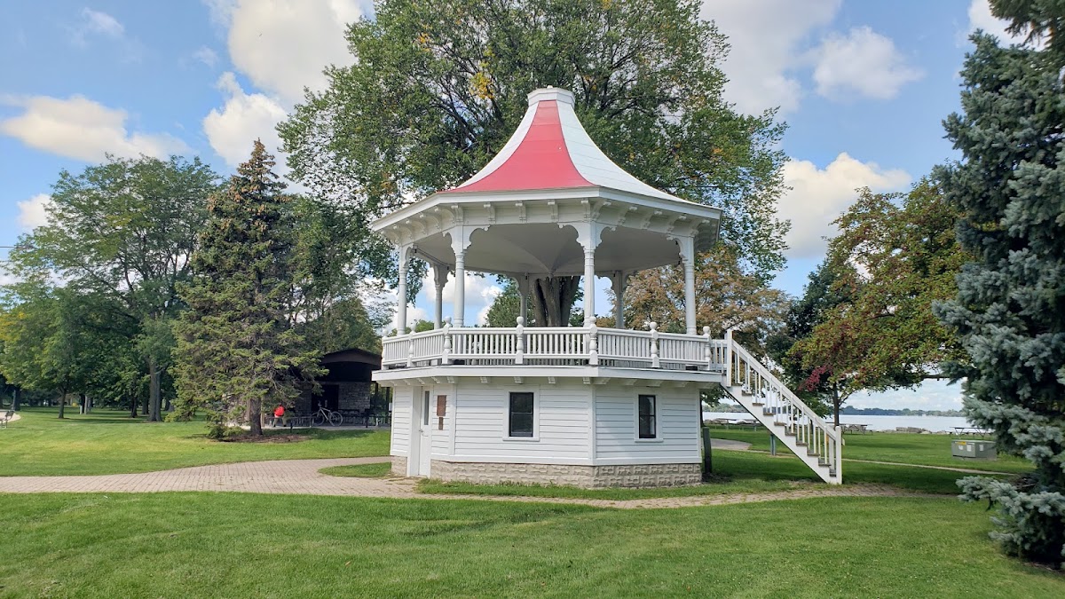 Lakeside Park