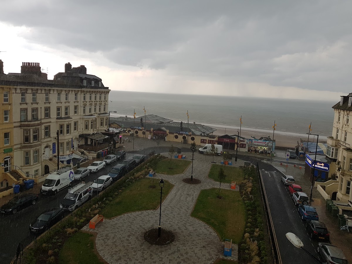 Mowbray Apartments Bridlington photo 3