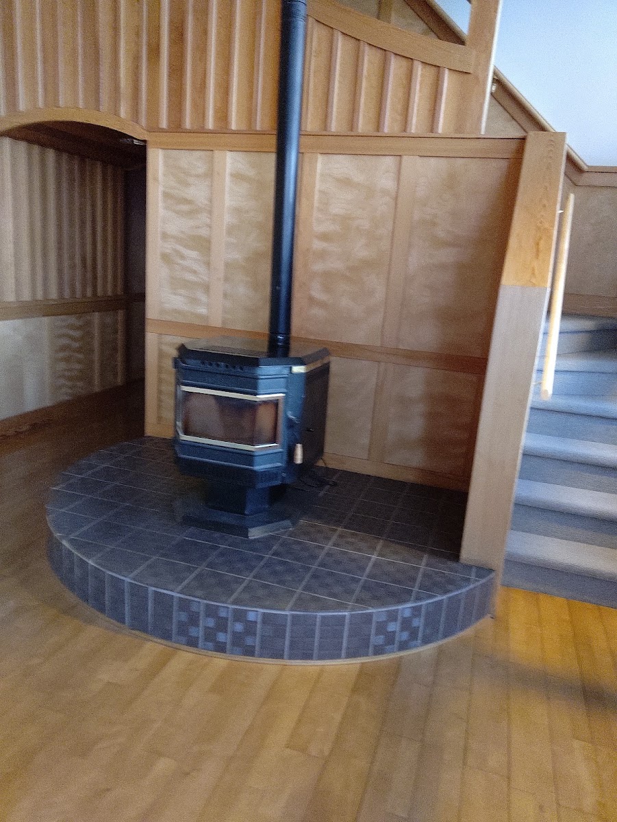 Coppermine Inn photo 3
