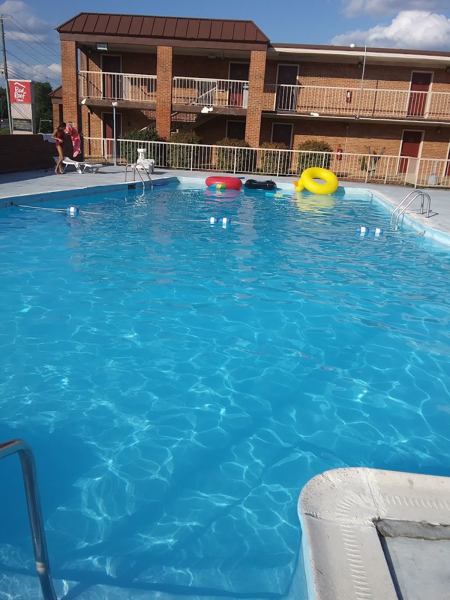 Red Roof Inn Marion, VA photo 3