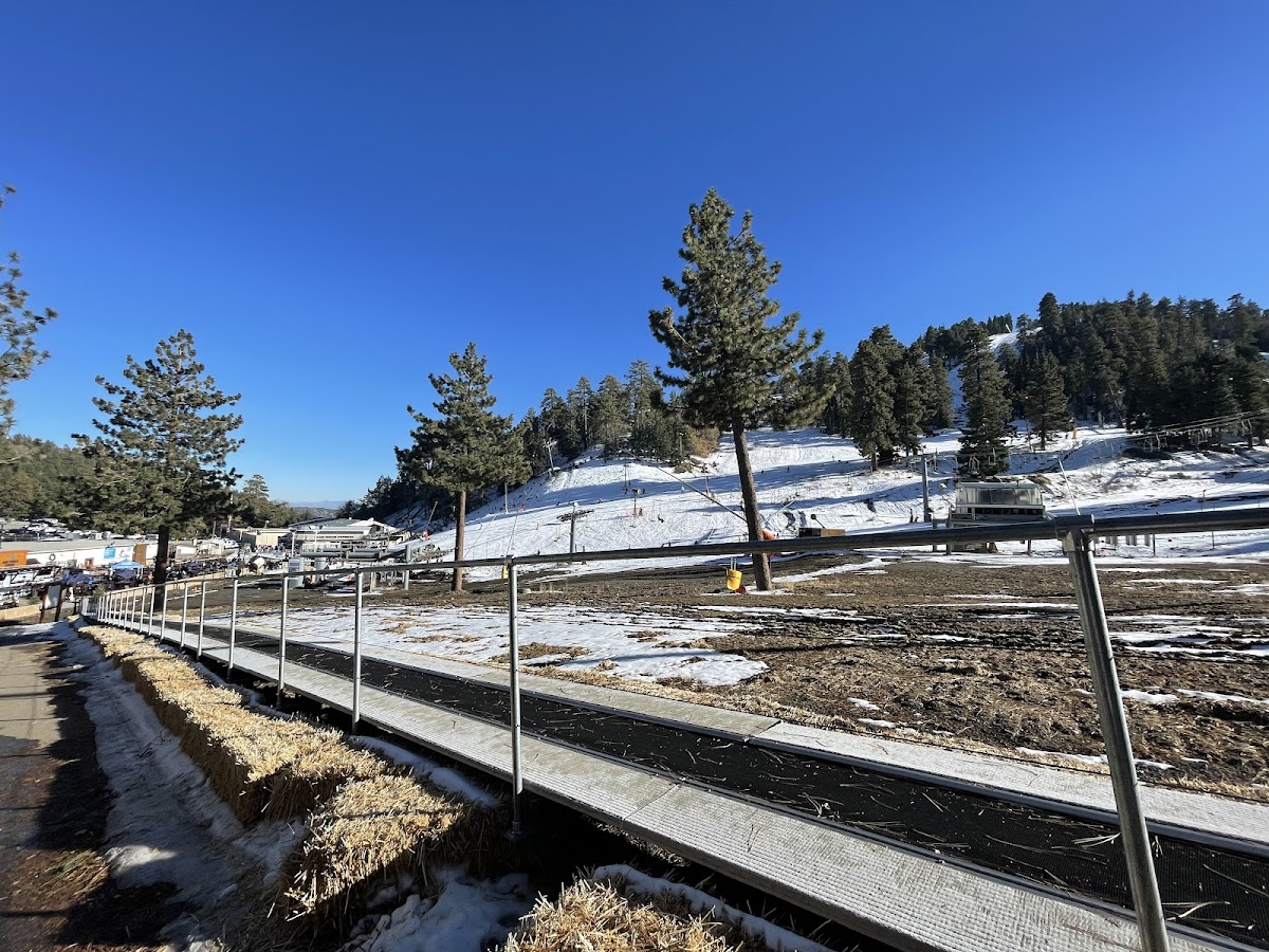 Mountain High Resort photo 3