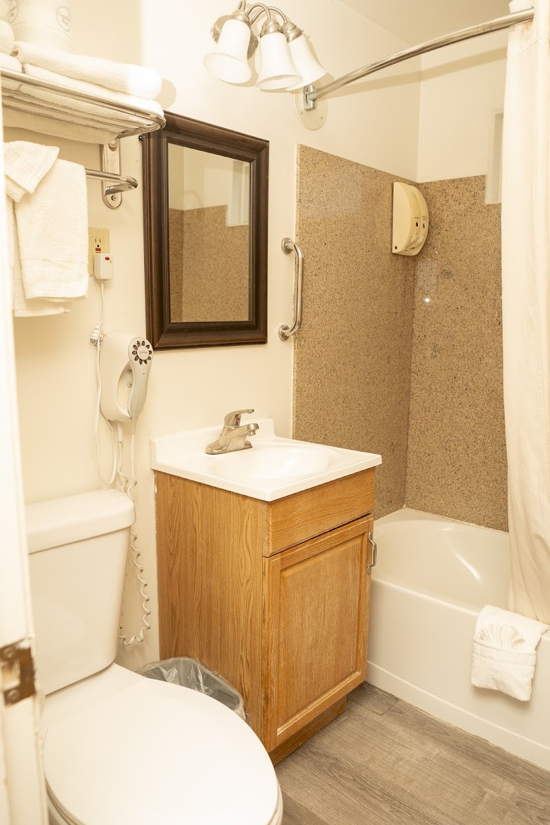 Auto Inn Motel & RV Park photo 3