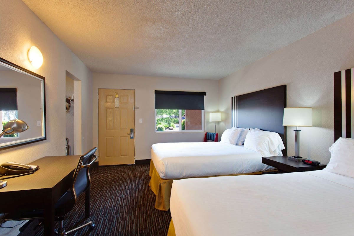Days Inn by Wyndham Chowchilla Gateway to Yosemite photo 2