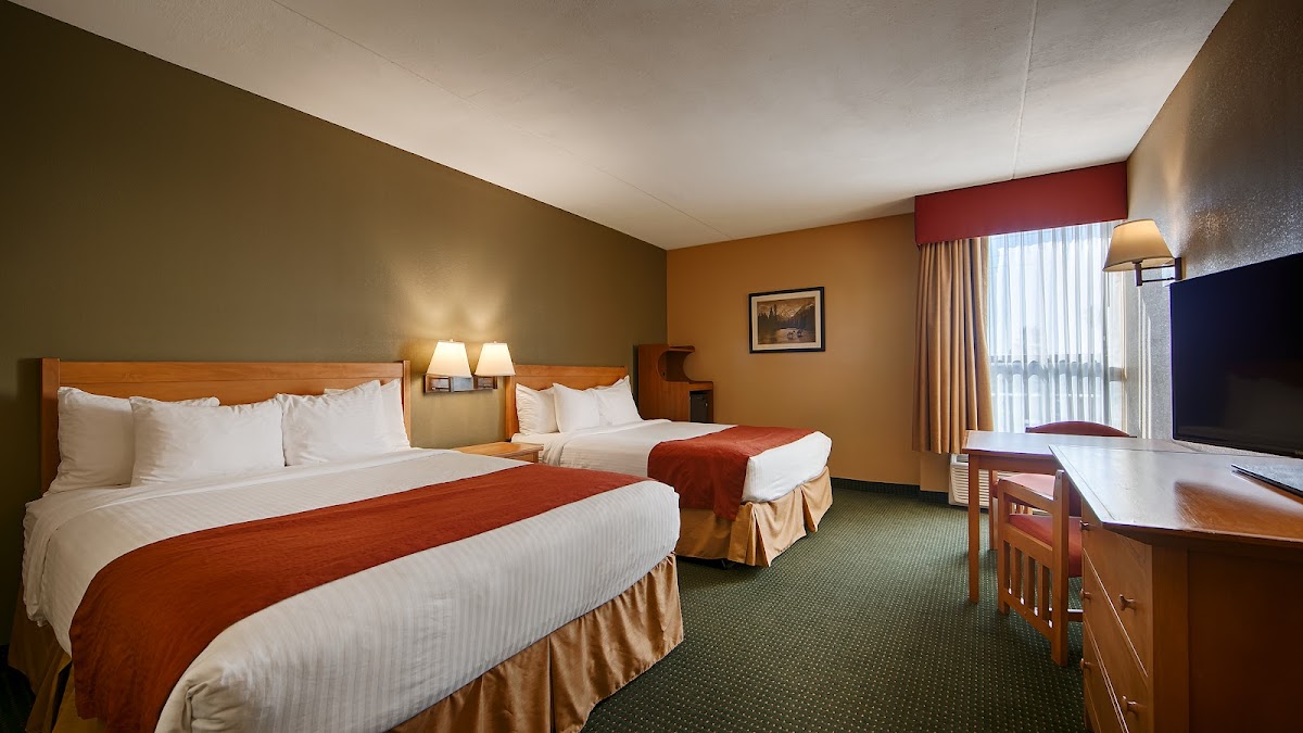Holiday Inn Express & Suites Phoenix-Tempe, an IHG Hotel photo 2