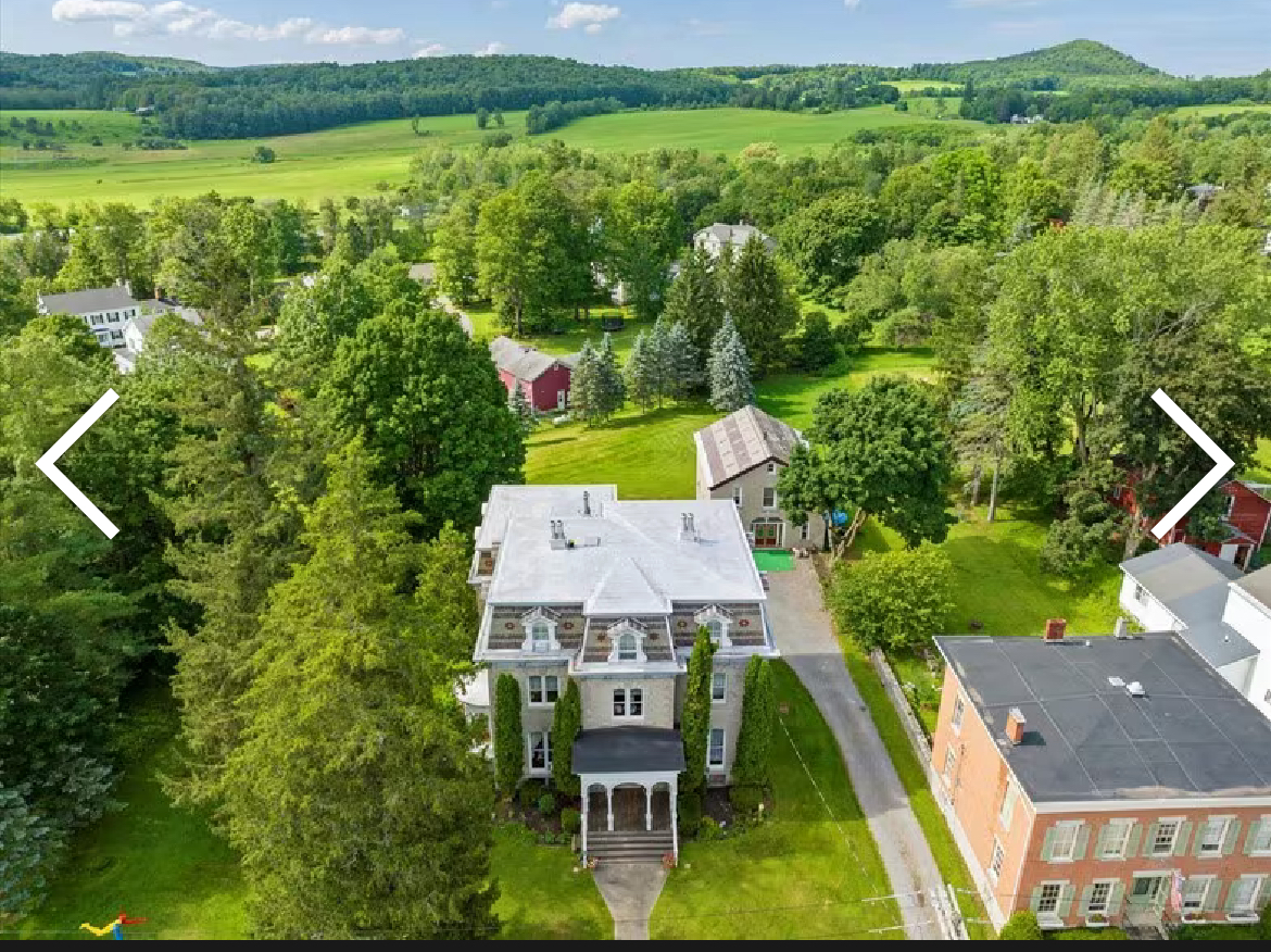 Limestone Mansion Bed & Breakfast