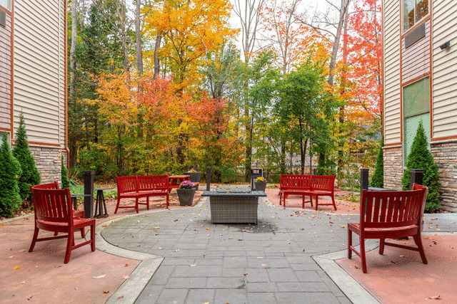 The Chandler at White Mountains, an Ascend Collection Hotel photo 2