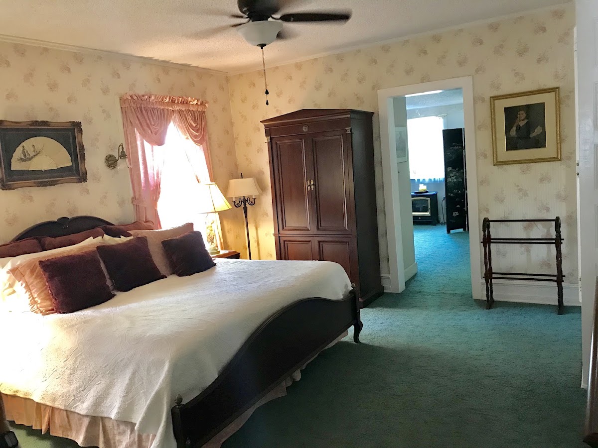 The Brookview Manor Inn and Restaurant