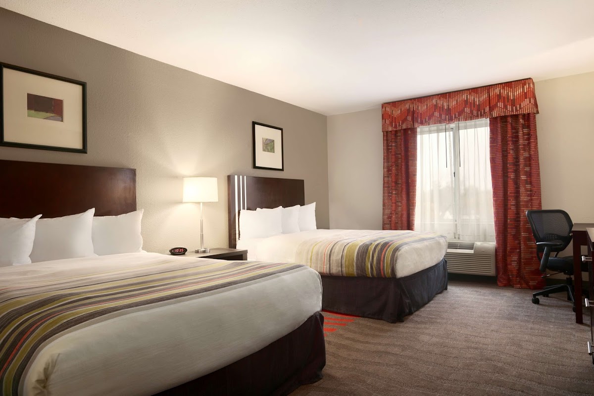 Country Inn & Suites by Radisson, Dearborn, MI photo 2