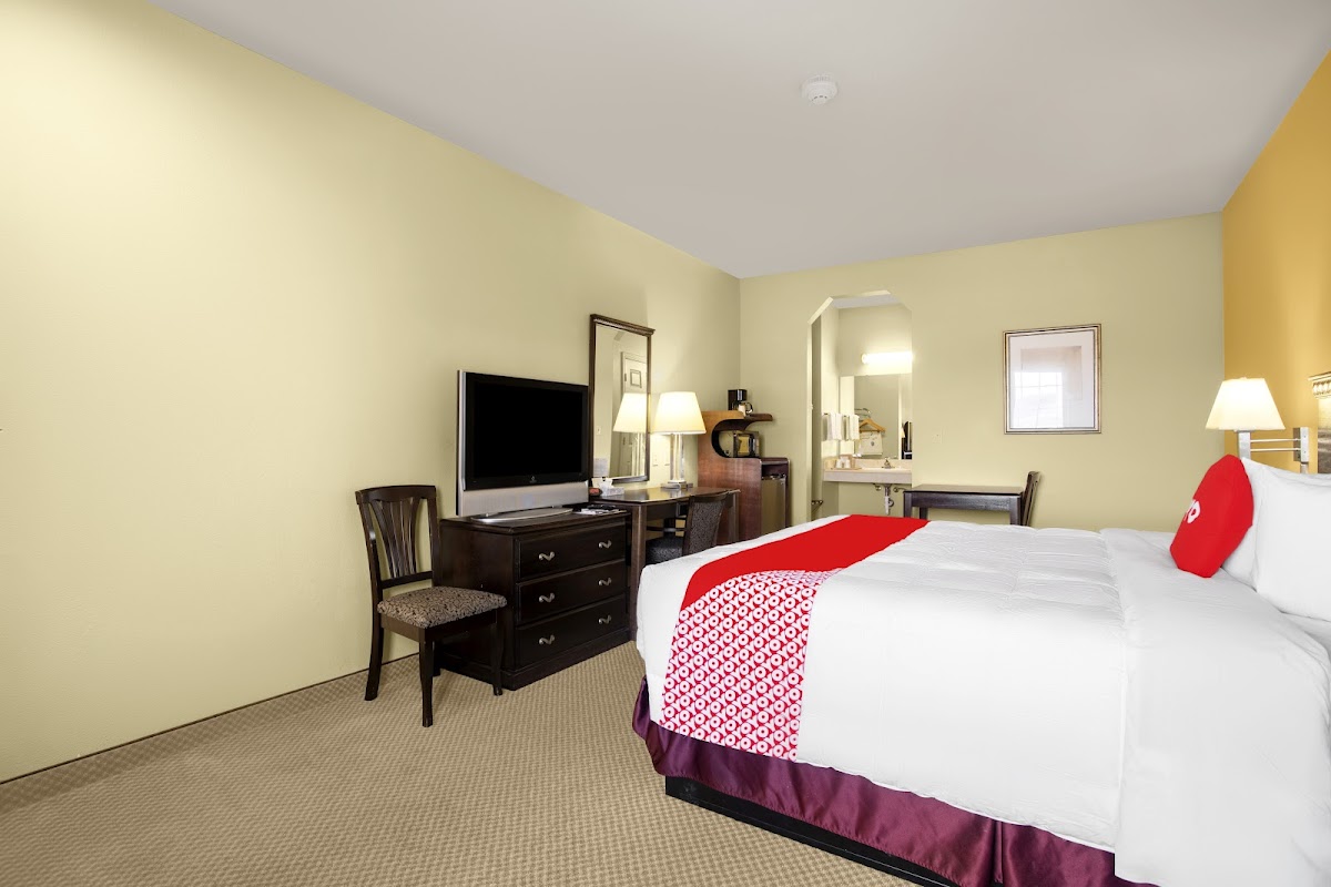 OYO Hotel Valley View TX, I-35 photo 3