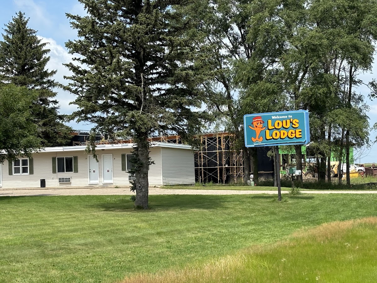 Lou's Lodge