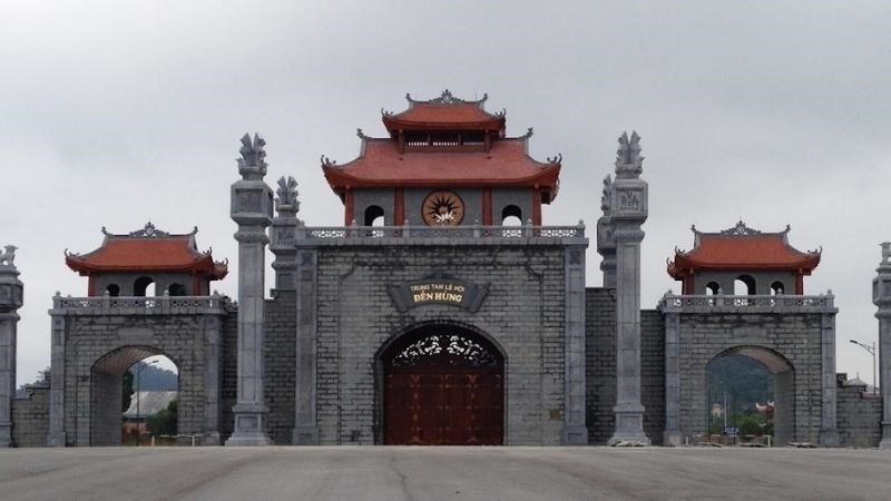 Temple of the Hùng Kings