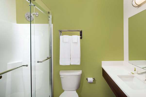 WoodSpring Suites South Plainfield photo 3