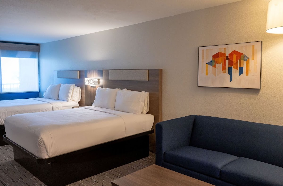Holiday Inn Express Fallon by IHG photo 2