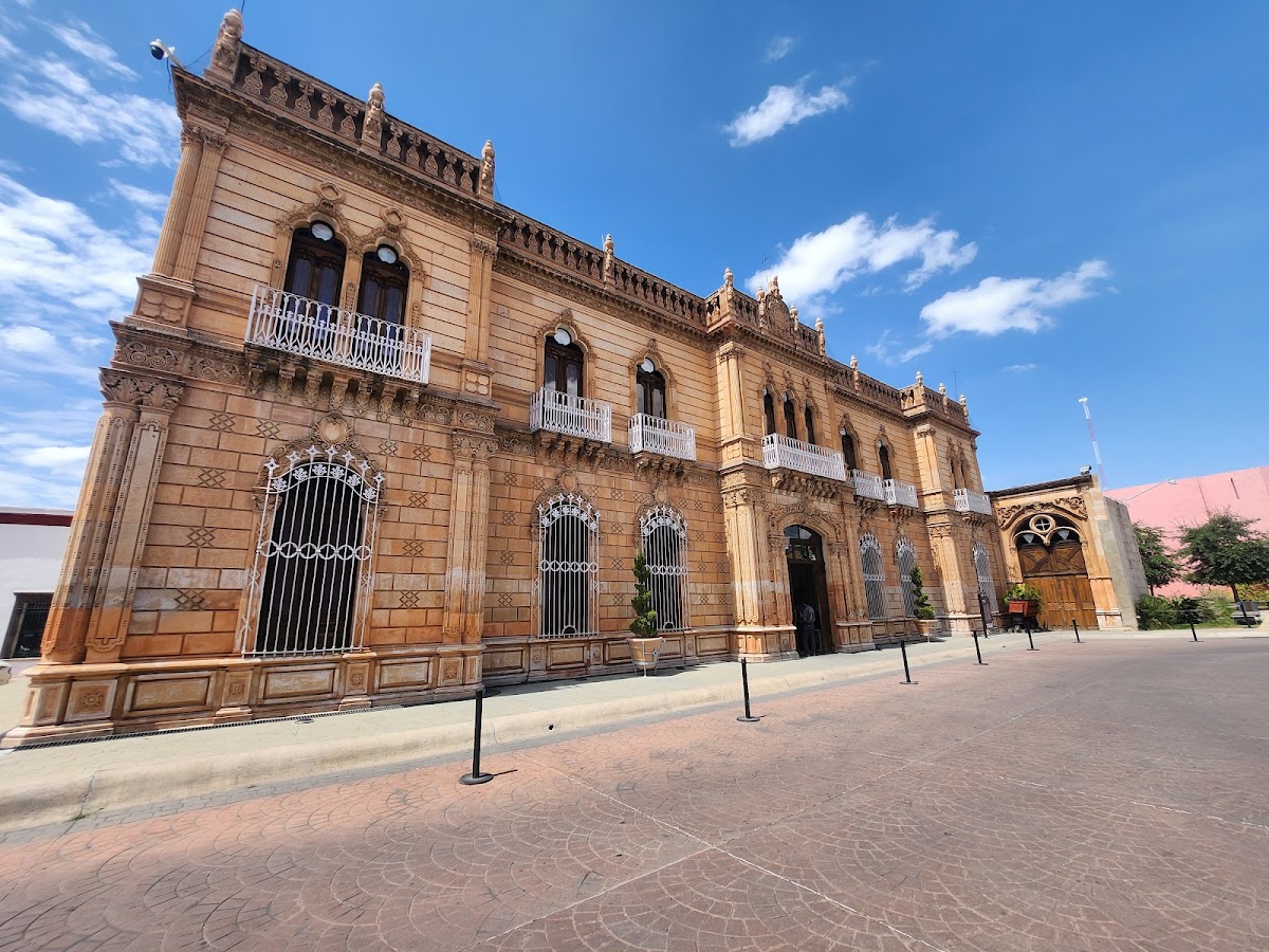 Palacio Alvarado