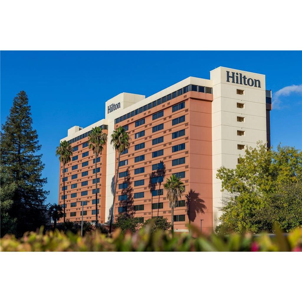 Hilton Concord photo 2