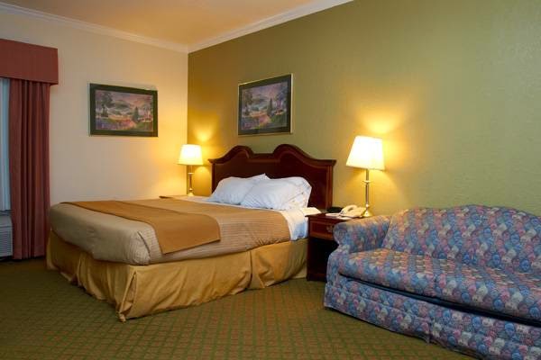 Hillside Inn