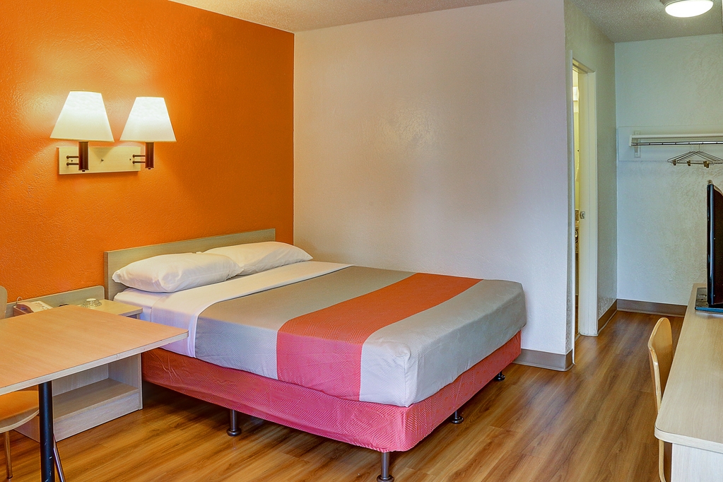 Motel 6 Santa Fe, NM photo 2