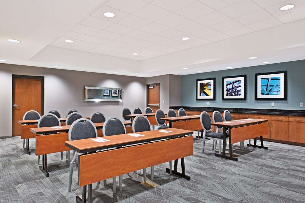 Hampton Inn & Suites North Huntingdon-Irwin photo 2