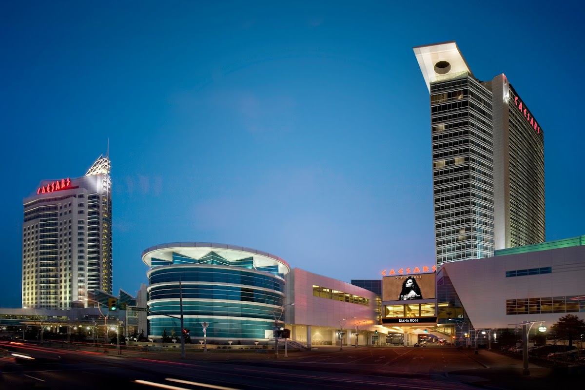 Caesars Windsor - A Caesars Rewards Destination