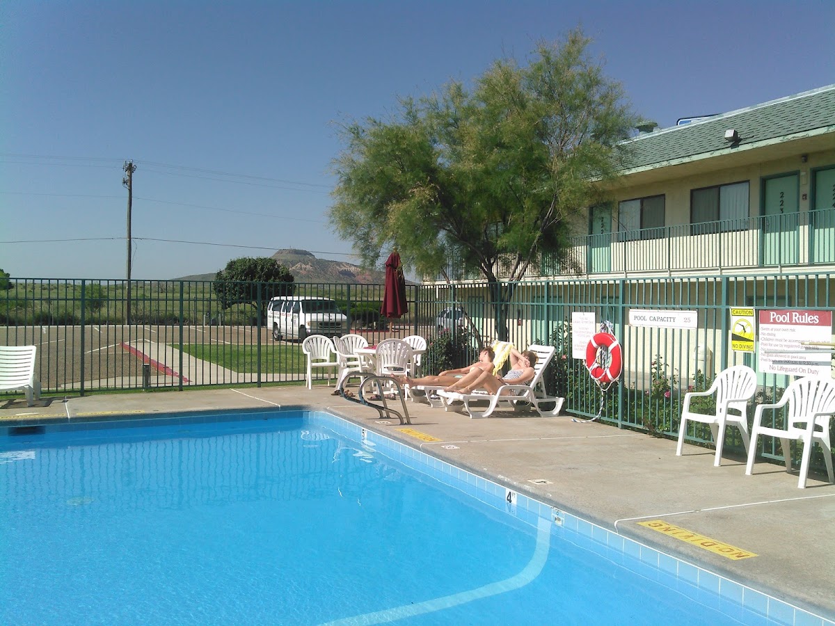 Motel 6 Tucumcari, NM photo 3