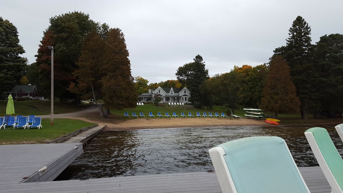 Port Cunnington Lodge photo 3