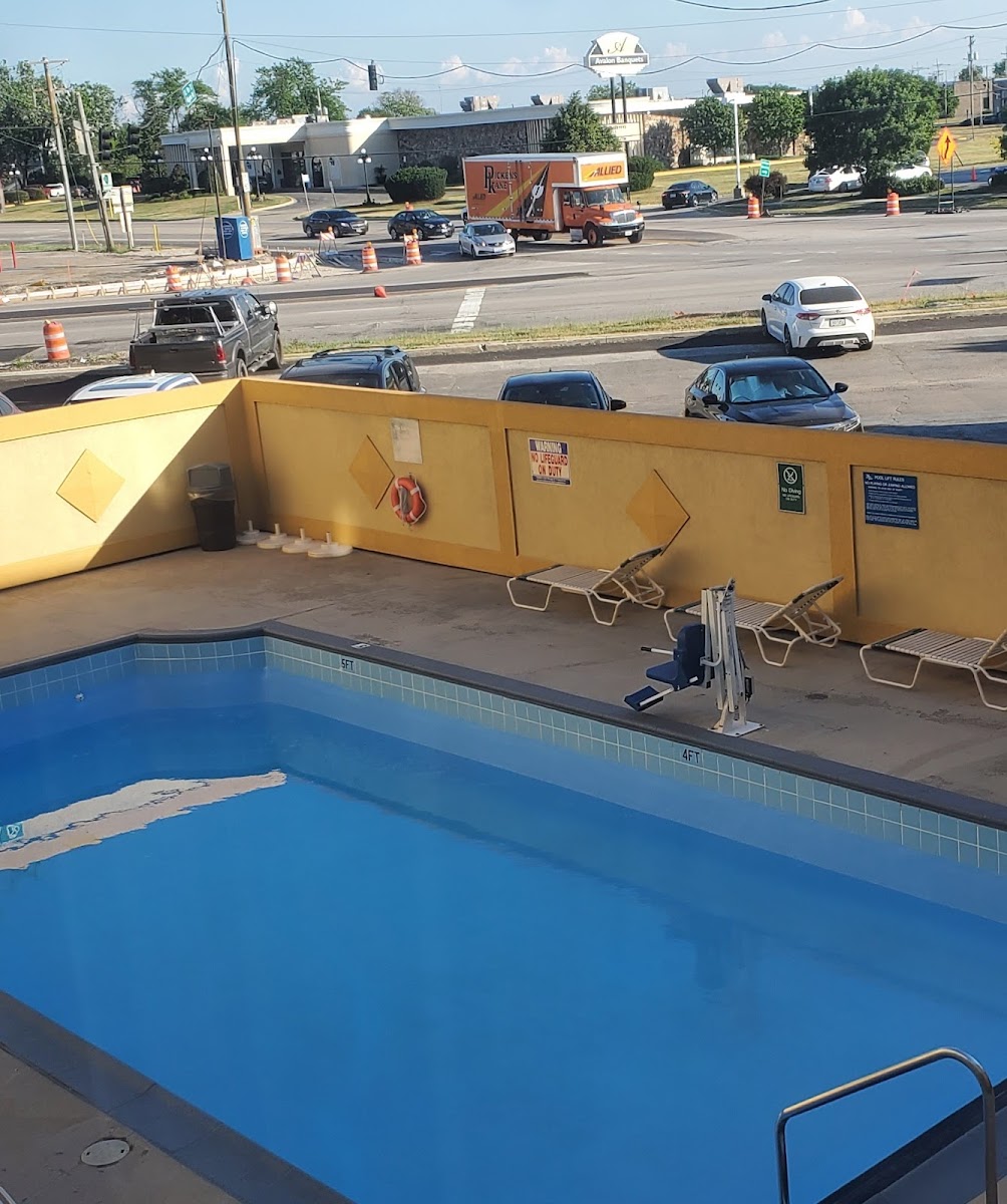 La Quinta Inn by Wyndham Chicago O'Hare Airport photo 3