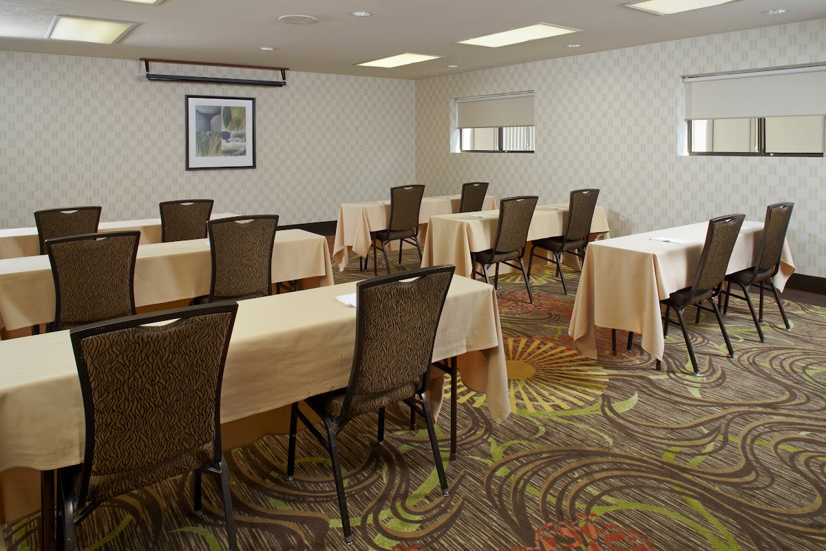 Hampton Inn Phoenix-Biltmore photo 3