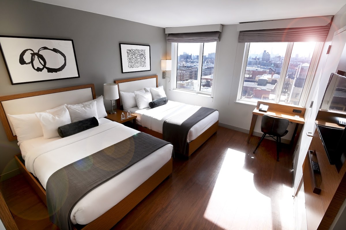 Edge Hotel photo 2