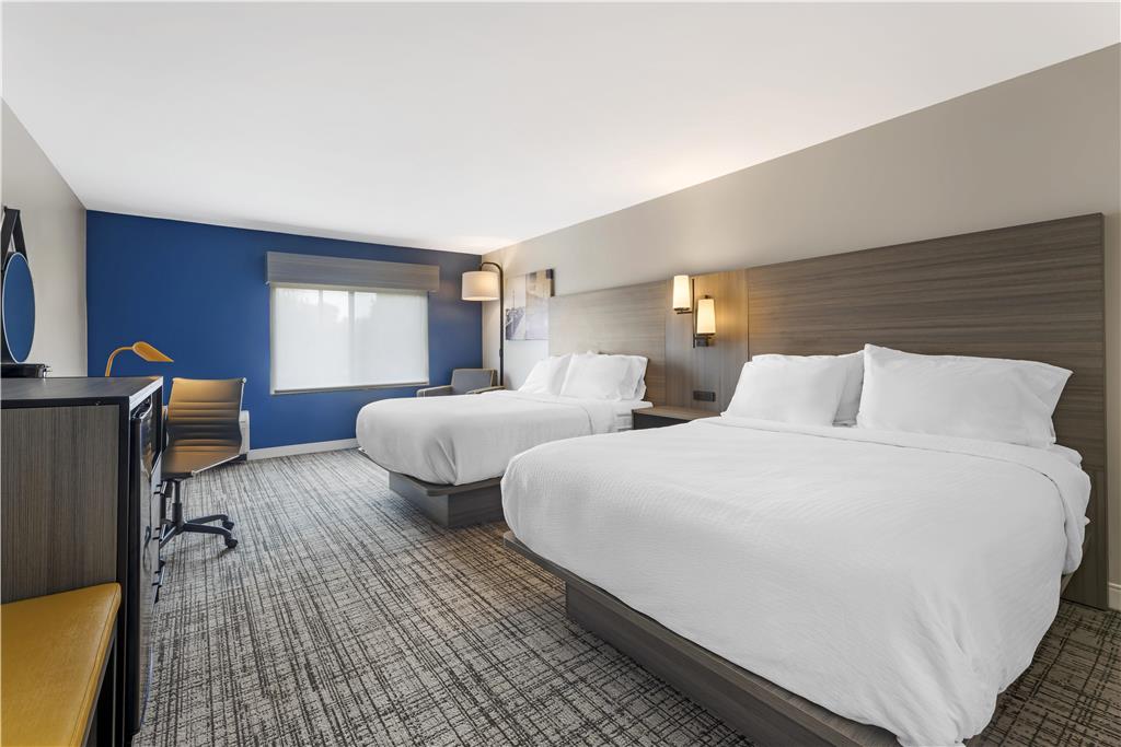 Best Western Plus Elgin - Chicago photo 2