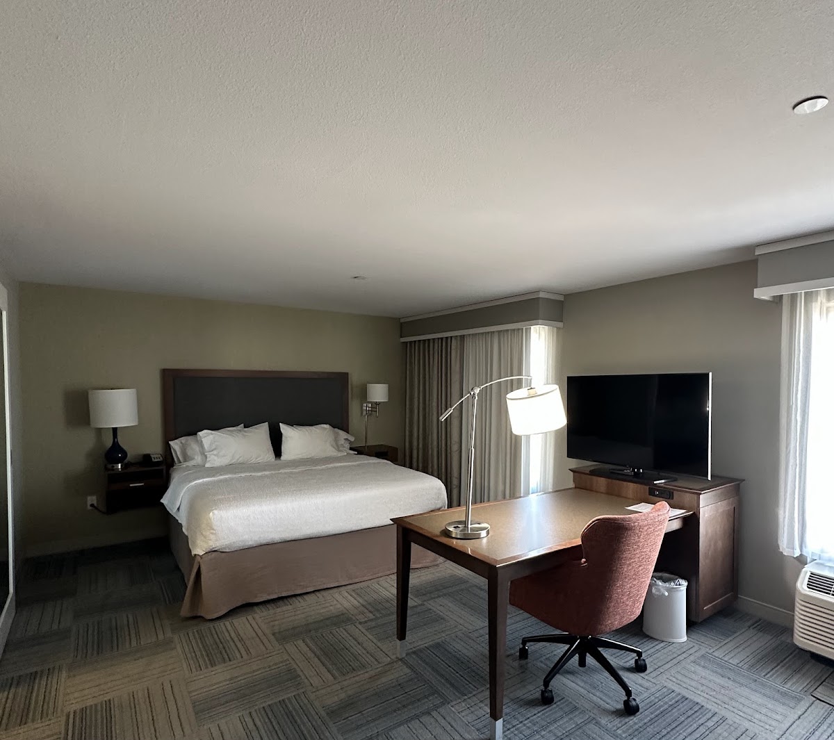 Hampton Inn & Suites Las Cruces I-10 photo 2