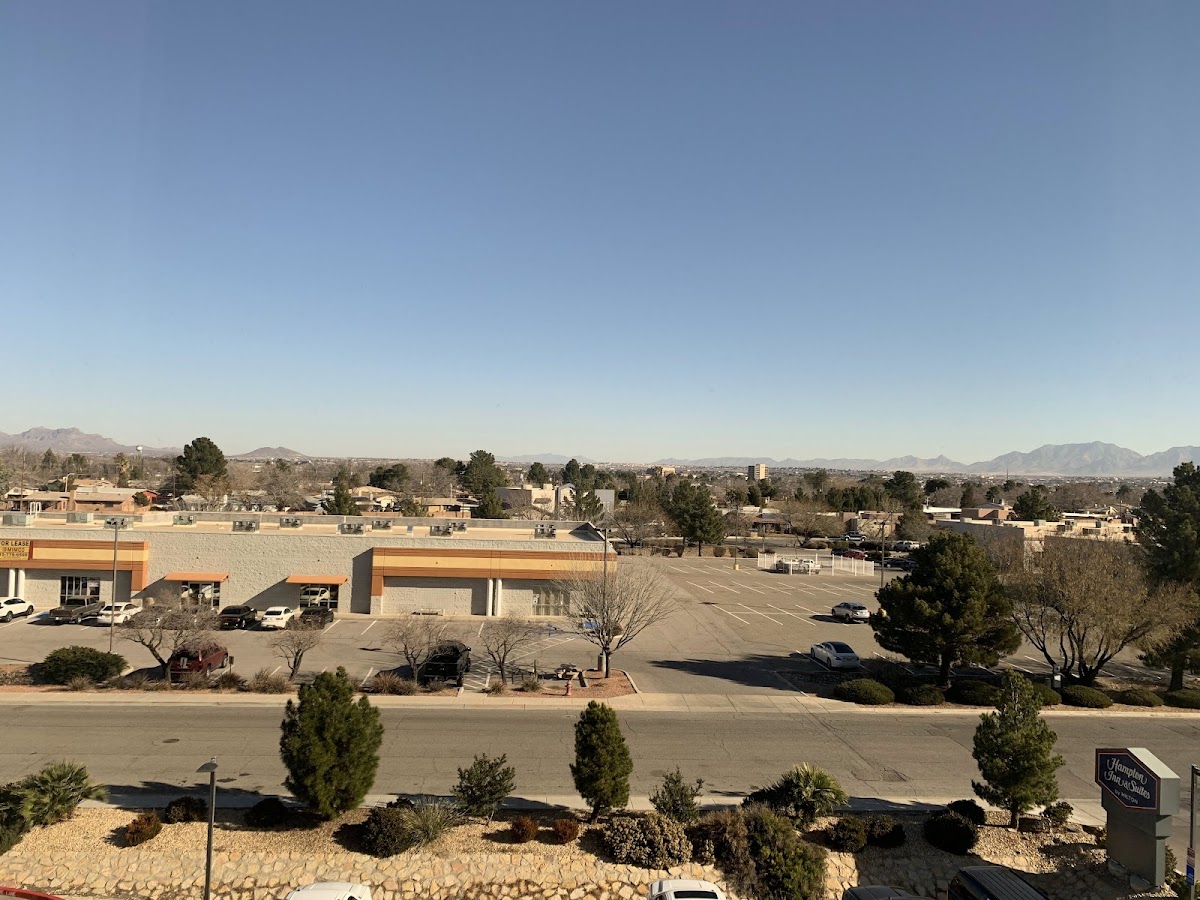 Hampton Inn & Suites Las Cruces I-10 photo 3