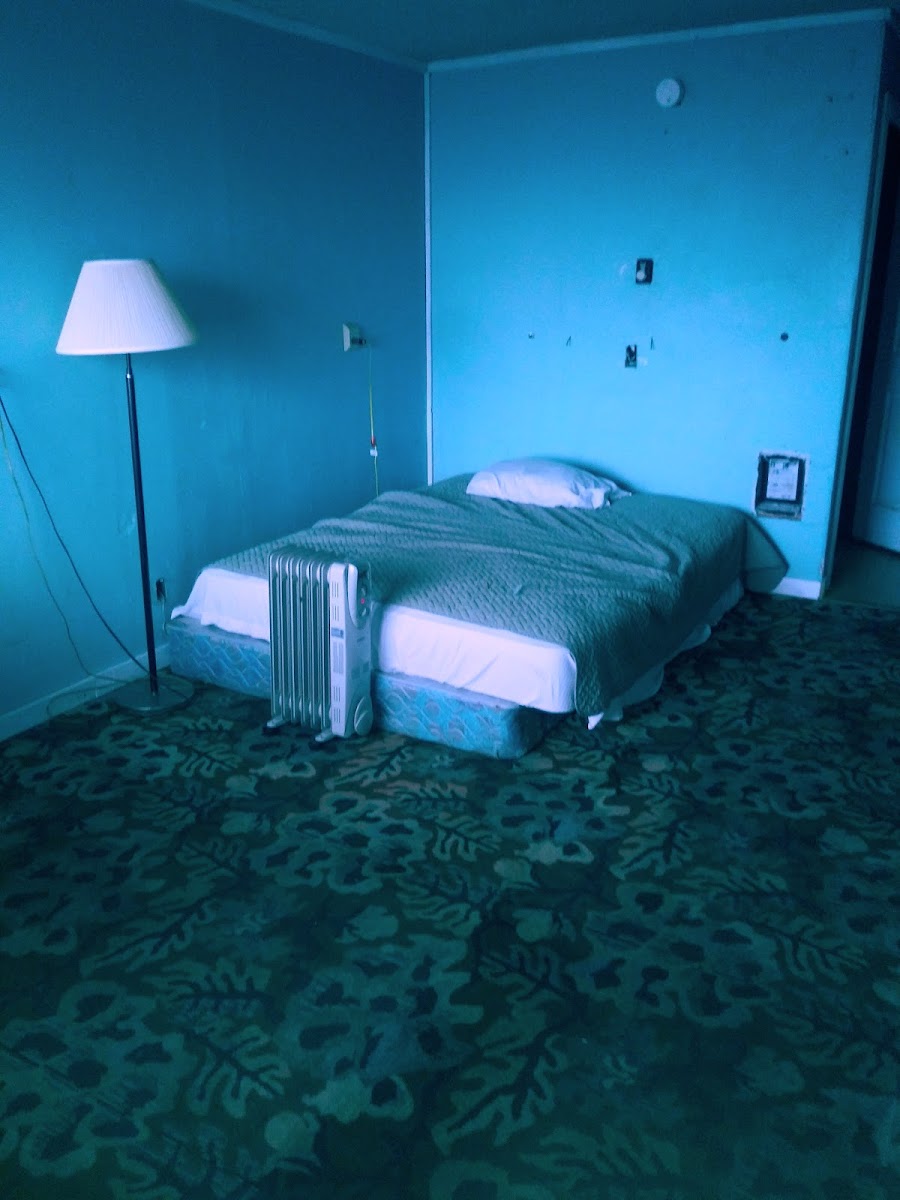 Trail's End Motel photo 2