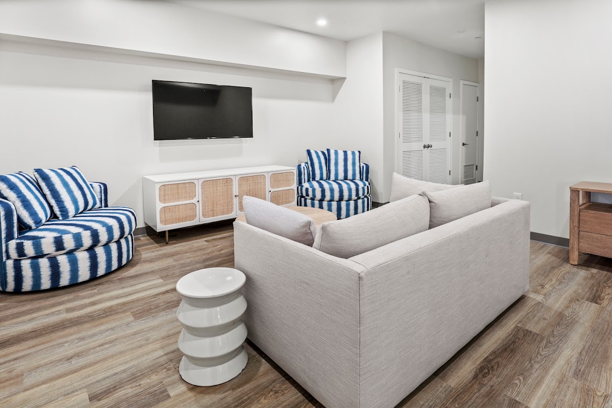 Seaport Suites photo 3