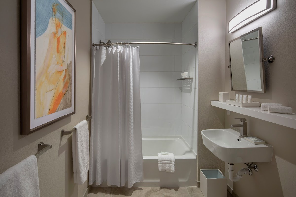 Art House Hotel & Suites photo 3