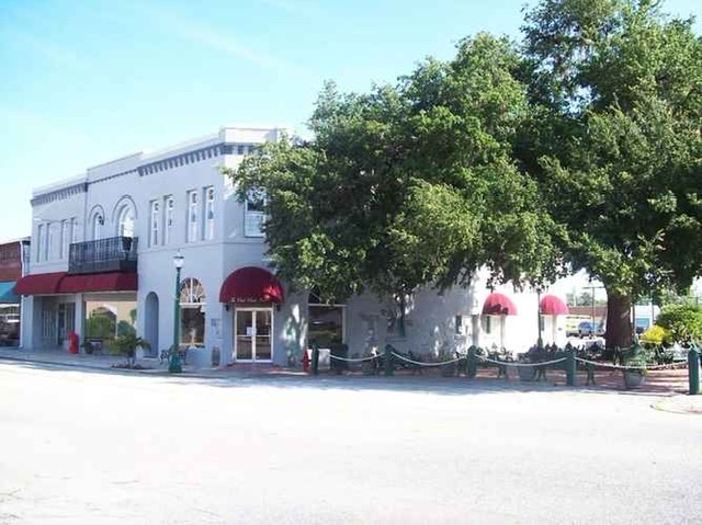 Oak Tree Hotel photo 3