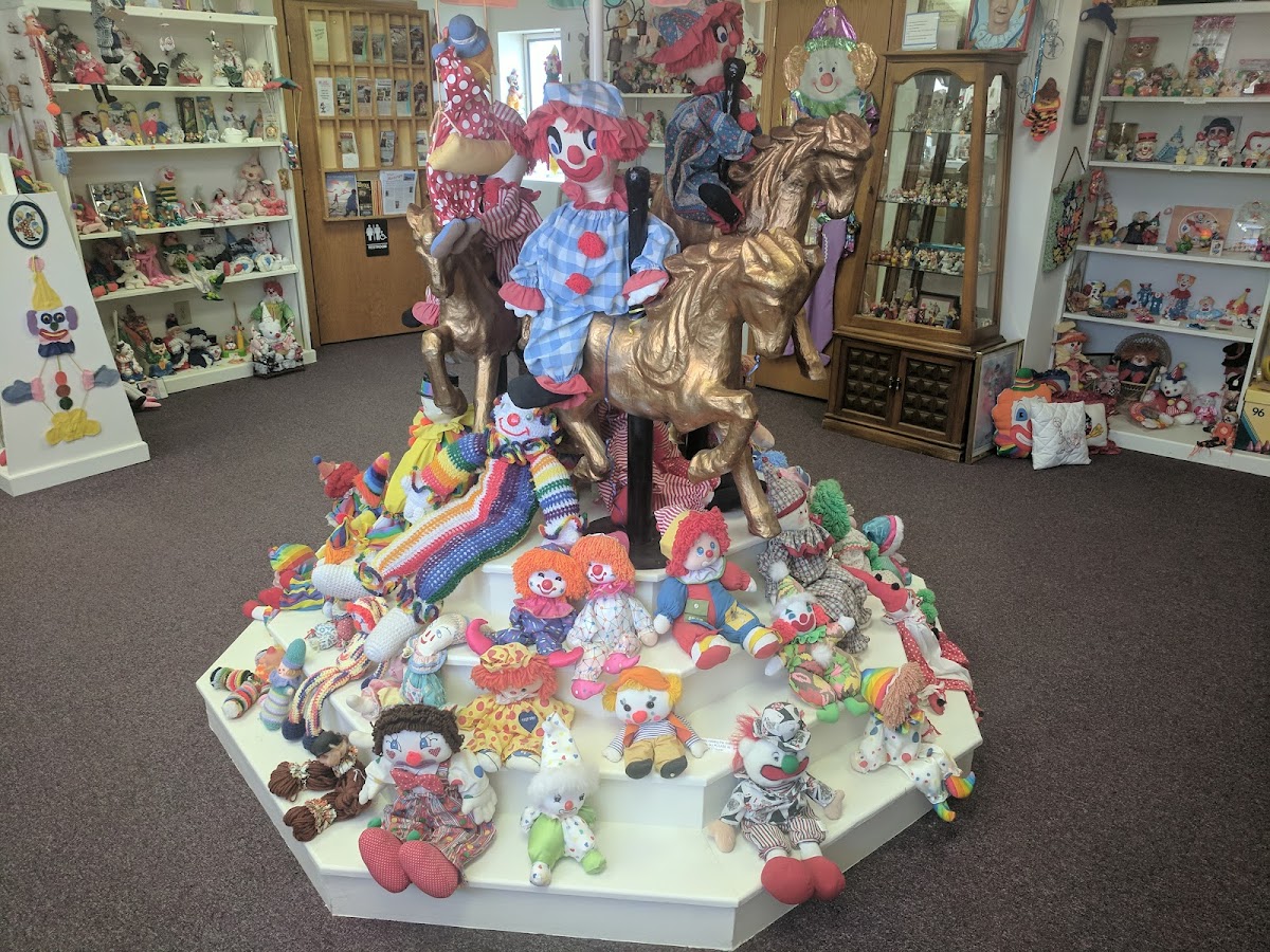 Klown Doll Museum