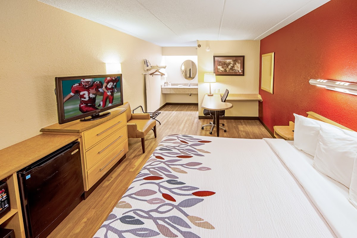 Red Roof Inn Pittsburgh North - Cranberry Township photo 2