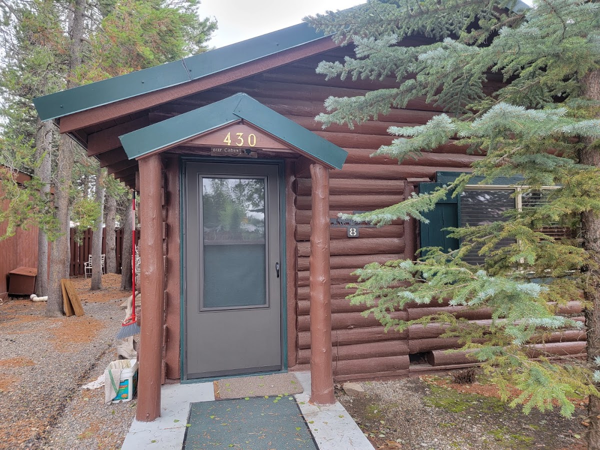 Wagon Wheel RV and Cabin