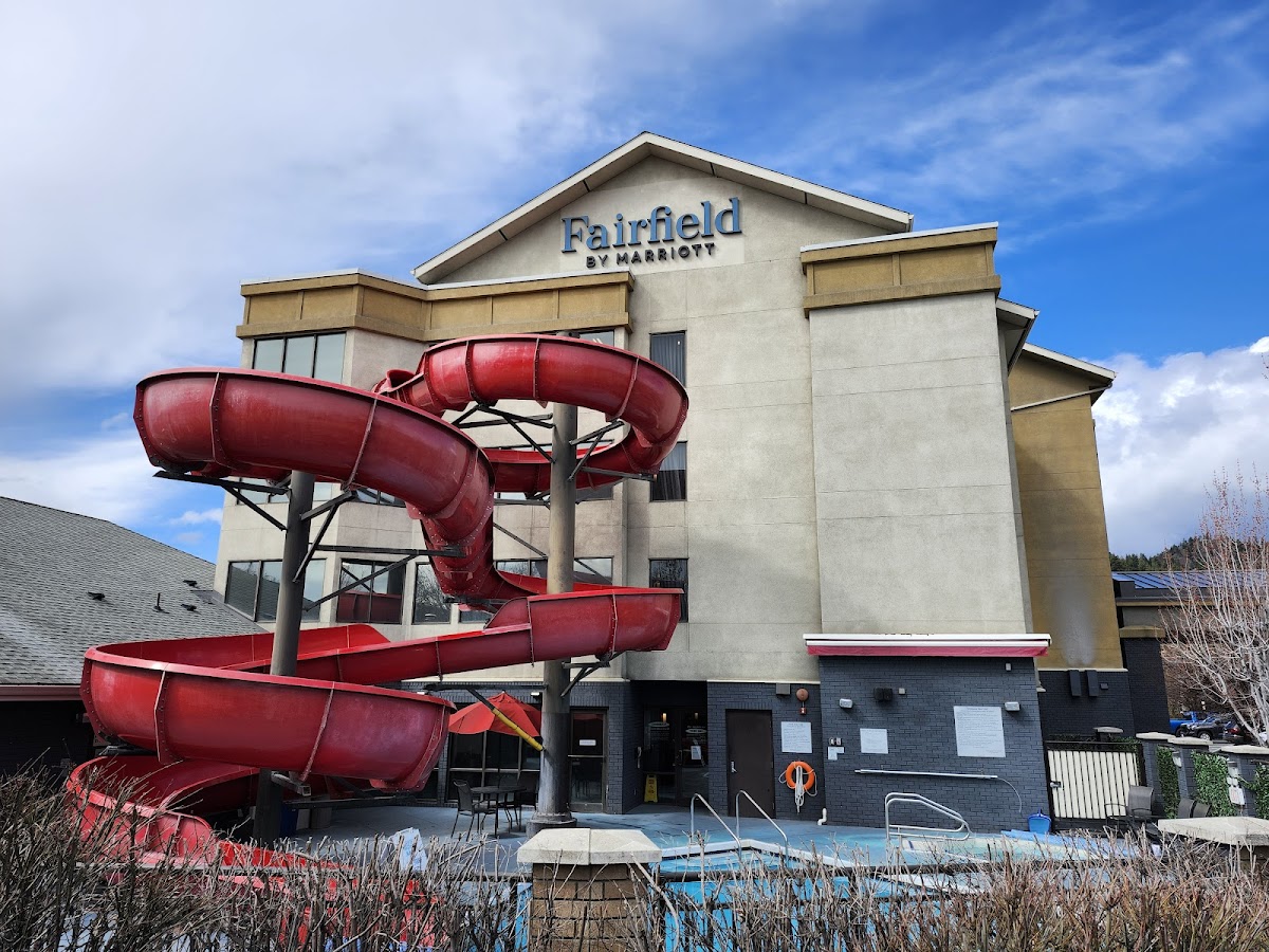 Fairfield Inn & Suites Kelowna photo 3