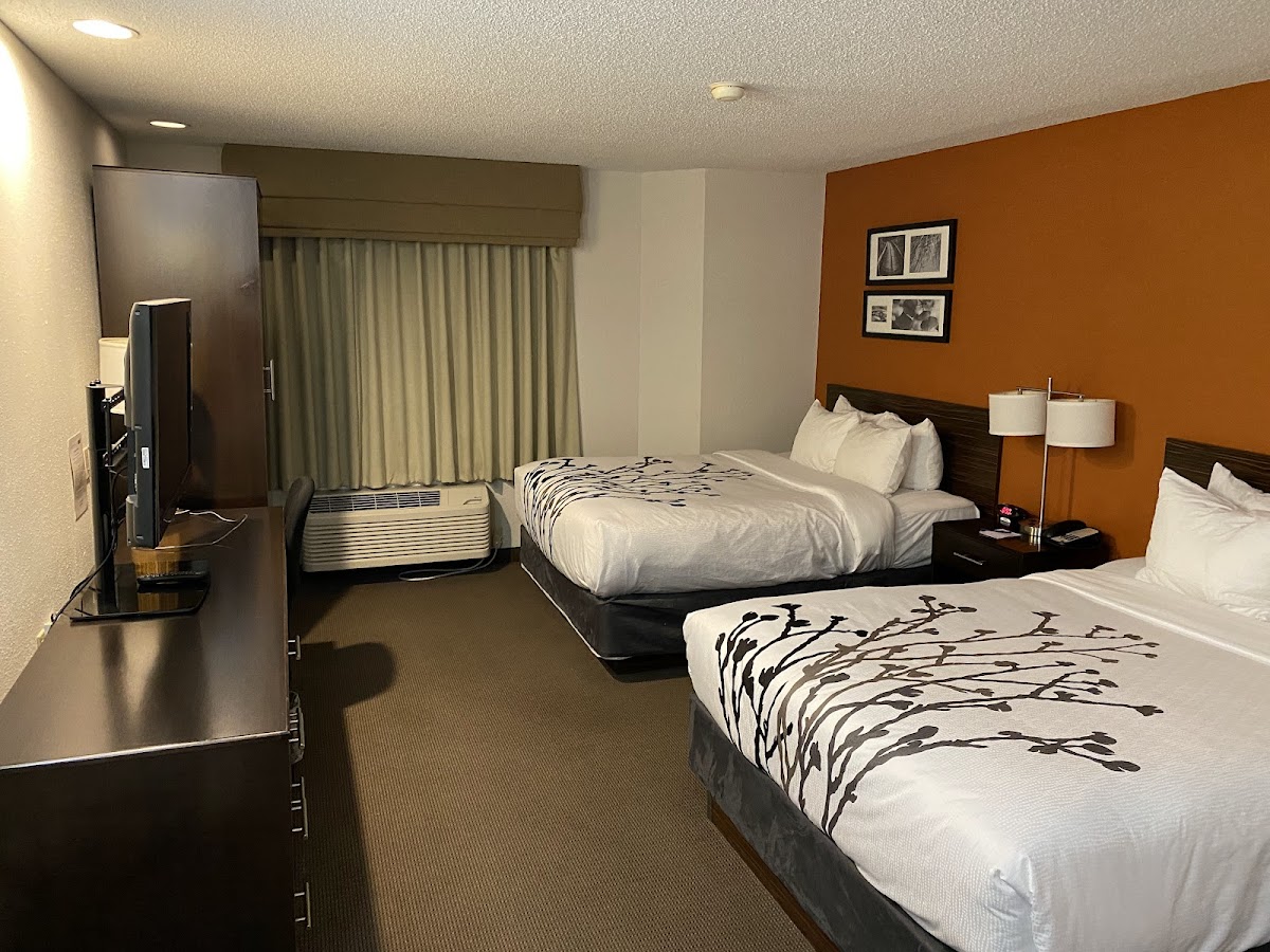 Sleep Inn & Suites photo 2