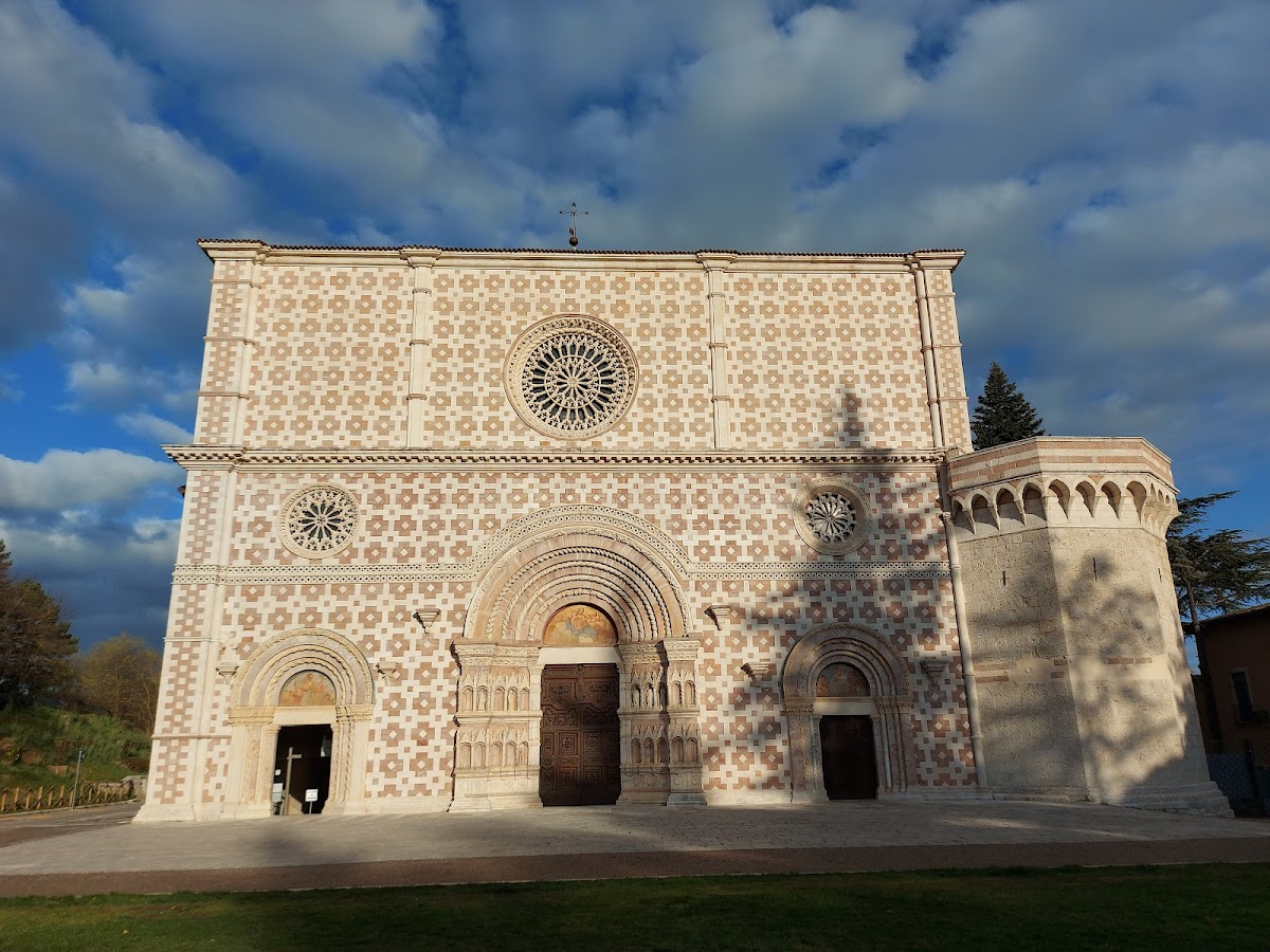 Santa Maria di Collemaggio