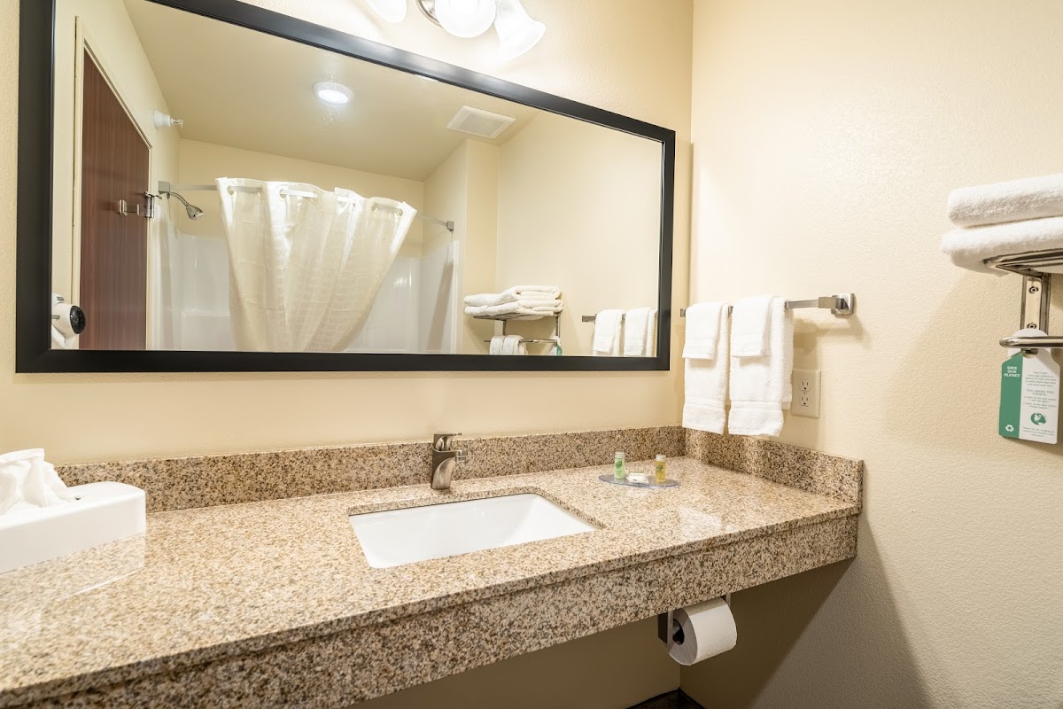 Cobblestone Inn & Suites - Pine Bluffs photo 3