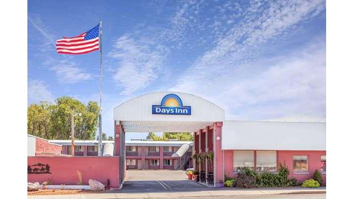 Days Inn by Wyndham Burns