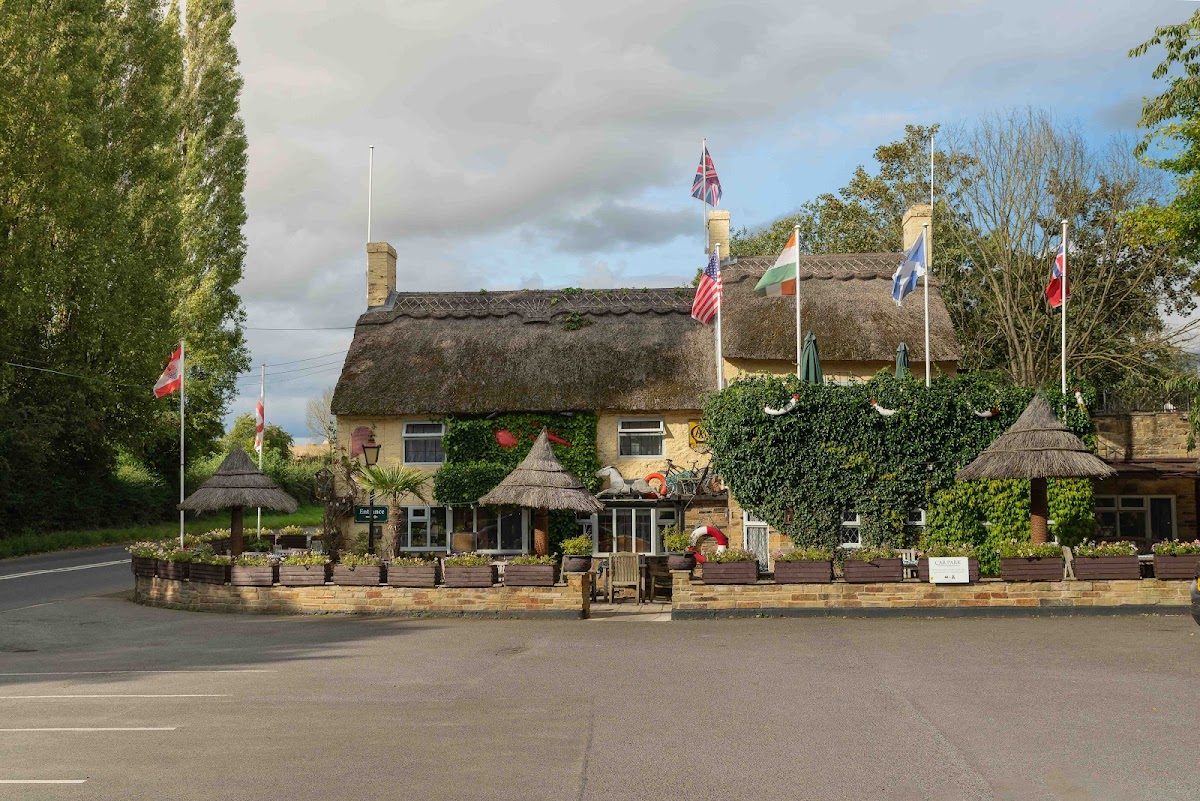 Crab & Lobster Hotel & Restaurant