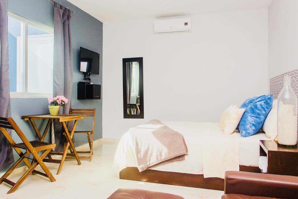 Aquamarina Suites photo 2