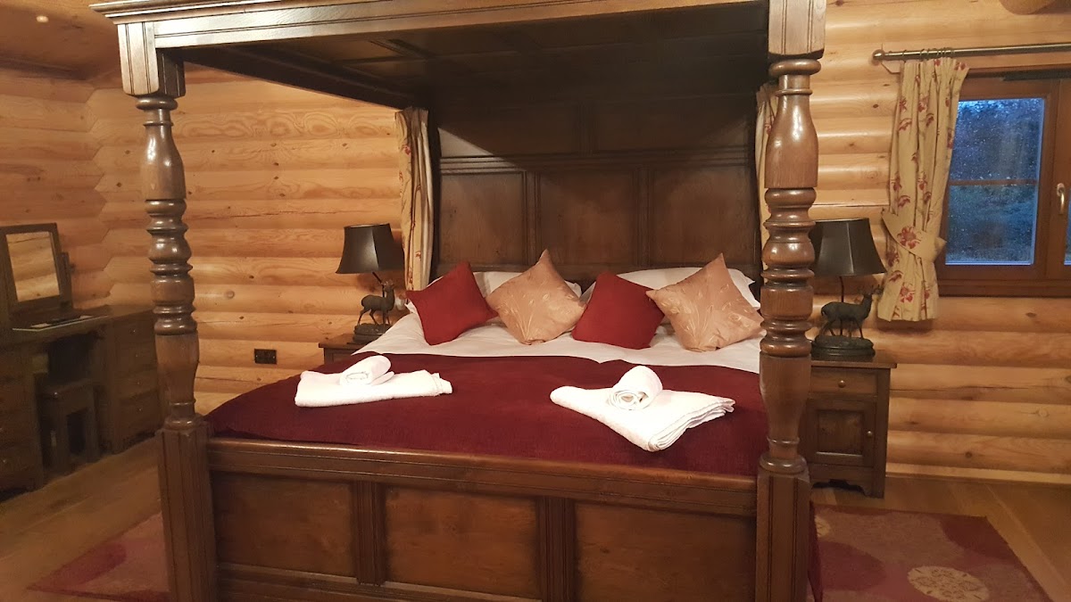 Walnut lodge photo 2